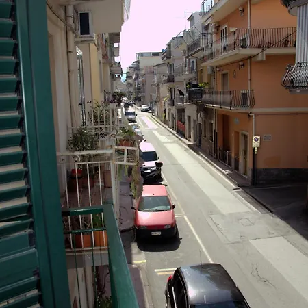 Blue Breeze Guest house Giardini Naxos