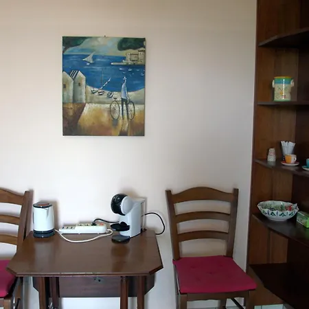 Blue Breeze Guest house 4*